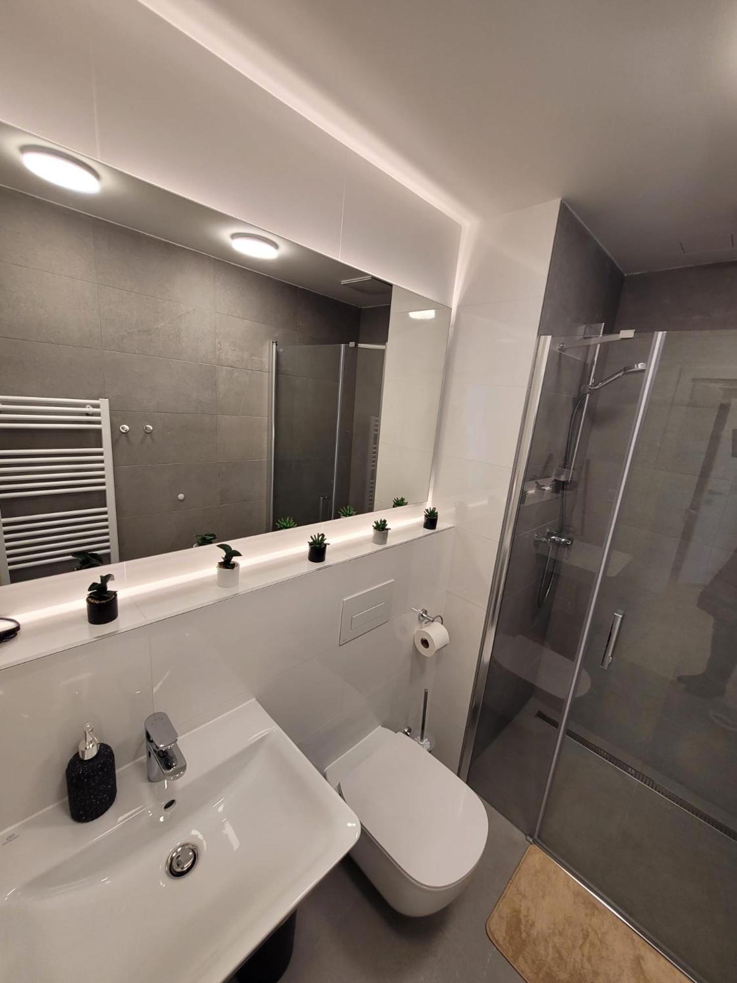 Apartia Center Apartment *